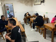 大堂-矮子粉店1985·长沙米粉(湘春路店)