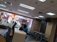 -麦当劳(新城市广场店)