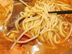 招牌炸酱小锅米线-肥汁米蘭香港米线(长宁来福士店)