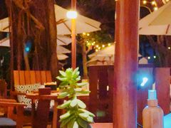 -三亚艾迪逊酒店·海滩烧烤 BARBACOA·现场乐队·浪漫晚餐·烧烤海鲜
