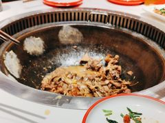 -玺炖·中国铁锅炖(虹桥天街店)
