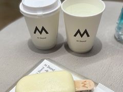 -M Stand(南京新街口金鹰店)