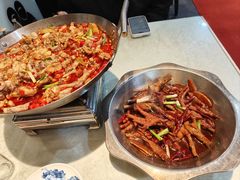 -昱龙大盆牛蛙馆(三兴街总店)