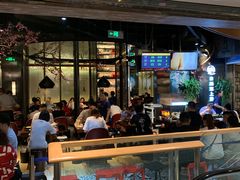 门面-老板恋上鱼(高新万达店)