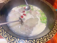 羊骨养生锅底-茸梅路右拐龙虾-农家菜(松江店)