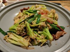 干锅花菜-耶里夏丽新疆餐厅(百联中环购物广场店)