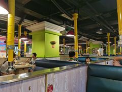 大堂-爱客得牛排海鲜烤肉·火锅自助(春熙路黑金好店)