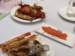 -四海一家自助餐(益田假日广场店)