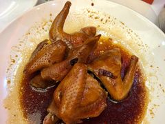 瑞士汁乳鸽-侨美·唐荔园·40年地道粤菜