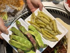 -哈尔滨烧烤·山河村铁锅炖(交大店)