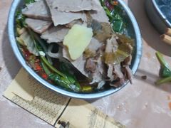 -黑竹沟新场牛肉火锅