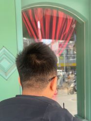 -海文先生国潮烫染男士理发馆