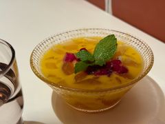 -巷子宽·酸菜鱼(迪士尼小镇店)
