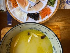 -芸南道·过桥米线(昆明老街旗舰店)