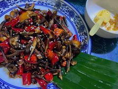 -蜗牛小馆醉乡民谣云南菜(惠新西里店)