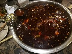 -肖肖酸萝卜鱼火锅(总店)