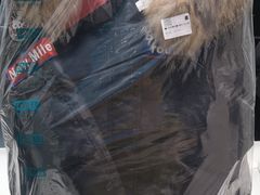 -福奈特洗衣洗鞋(海阳路店)
