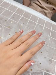 -UGIRL有个美甲