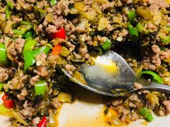 雪菜炒牛肉-东伊顺(高银街店)