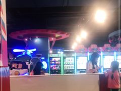 -迪迪玛特·超级玩家主题乐园(新汇大融城店)