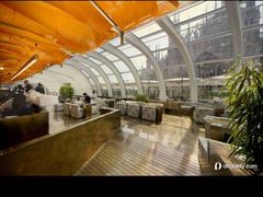 -文艺复兴百货(米兰大教堂广场店)