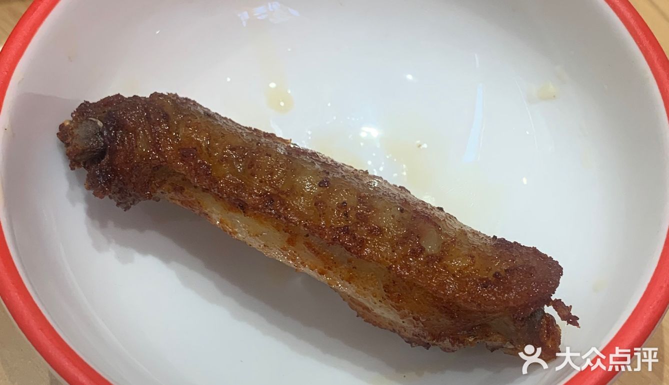 我这锅一共50.9。店里有免费的机打饮料可以喝