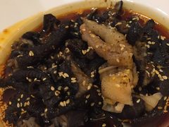 -乐领拈花溪·林涧食韵