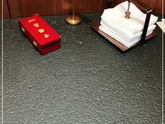 -蝴蝶里·粤菜·点心(龙湖天街&滨江店)