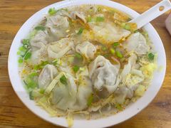 -胖子馄饨坊(天目大厦东南)