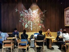 -星巴克(广州南站A18检票口楼上)