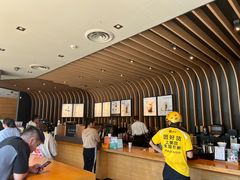-星巴克(杭州桐庐利时广场店)