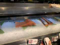 新鲜刺身-OPEN開全日自助餐厅·牛肉火锅·海鲜(佛山希尔顿酒店)