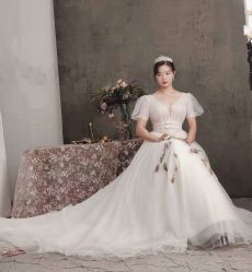 -雪中彩影婚纱摄影·微光艺术中心