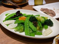 -贯贯吉·清真餐厅(浙江中路店)