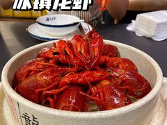 -聚汇三少·龙虾·中餐厅(莫邪路新天地店)