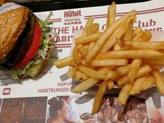 -The Habit Burger Grill 哈比特汉堡(爱琴海店)