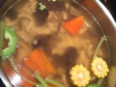 -左庭右院鲜牛肉火锅(新梅广场店)