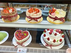 -花花卷卷·鲜食蛋糕(静安久光百货店)