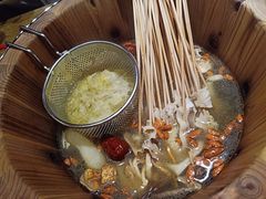 -聚串门儿·东北烧烤(信义坊店)