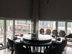 靠窗位-金陵暴走小龙虾·迷踪蟹(凯德MALL店)