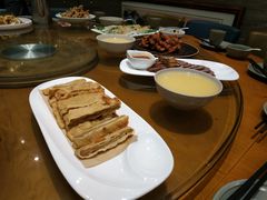 -三姐妹餐厅(曲江店)