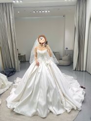 -南京宝娜嫁衣婚纱礼服馆(中央路店)