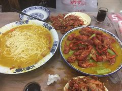 招牌蒜泥小龙虾-虾少爷龙虾烧烤(双桥路店)