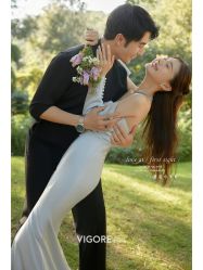 -雪中彩影婚纱摄影·微光艺术中心