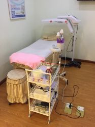 -苗方清颜专业祛痘养生