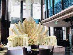 -唐拉雅秀酒店-西锦汇空中BBQ·思创餐厅