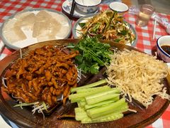 -老郑家东北春饼(龙悦居店)
