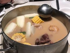 -肥仔文澳门猪骨煲(南京西路店)