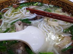 -桥香园云南过桥米线(金马碧鸡店)