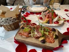 -九月里.自由花园餐厅